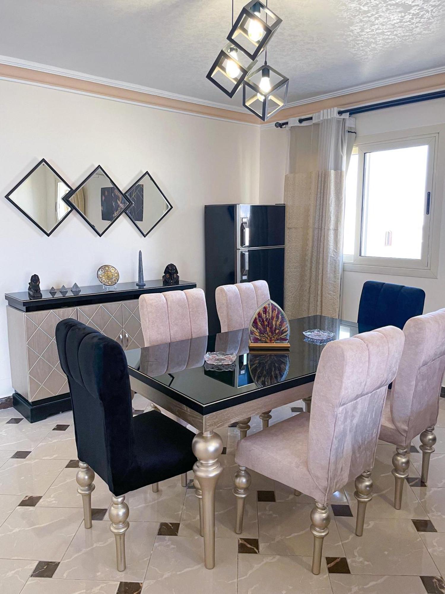 2Bd Apartment In A Rooftop With A Private Terrace カイロ エクステリア 写真