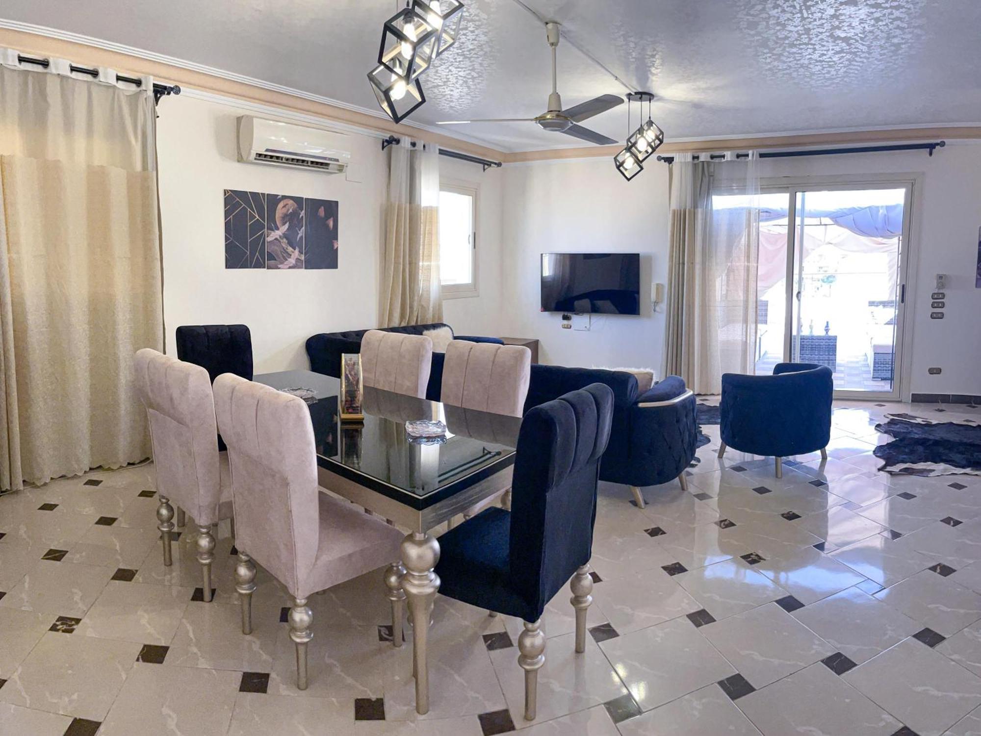2Bd Apartment In A Rooftop With A Private Terrace カイロ エクステリア 写真