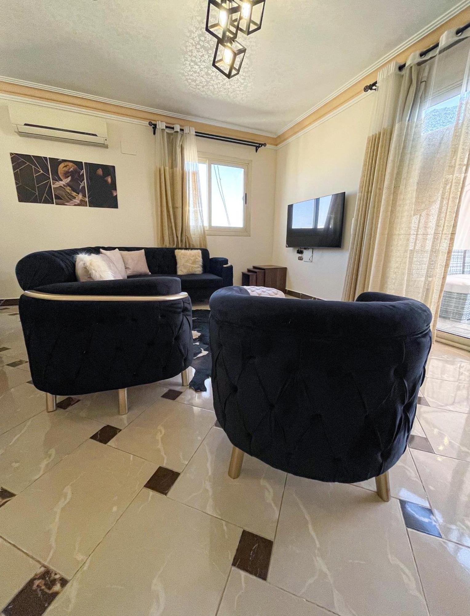 2Bd Apartment In A Rooftop With A Private Terrace カイロ エクステリア 写真